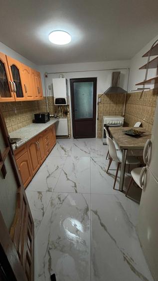 Apartament 3 camere de inchiriat pentru locuit si activitati economice - 4