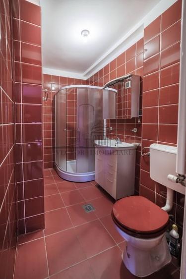 Apartament cu 2 camere semidecomandat, mobilat în P-ța Dorobanți