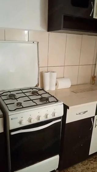 Garsonieră decomandată în Dorobanți