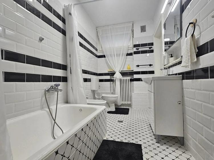 Apartament cu 4 camere semidecomandat în Dorobanți