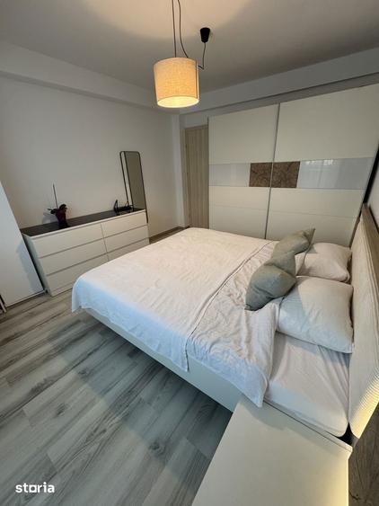 Apartament cu 3 camere în Est