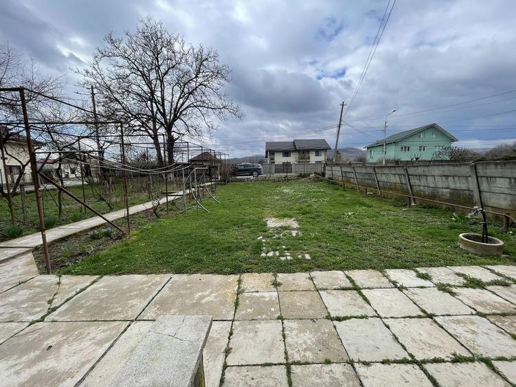 Apartament 4 camere separat complet si curte 230mp - totul individual - 3