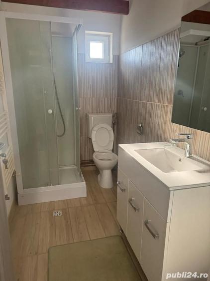 Proprietar inchiriez apartament o camera la casa - 1