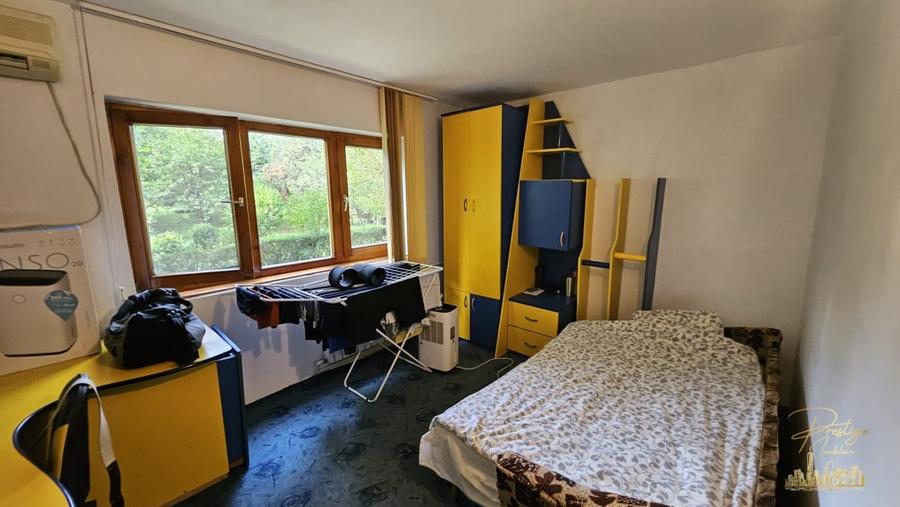 Apartament 2 camere tip Q de vanzare la parter, str. Feldioarei - 8