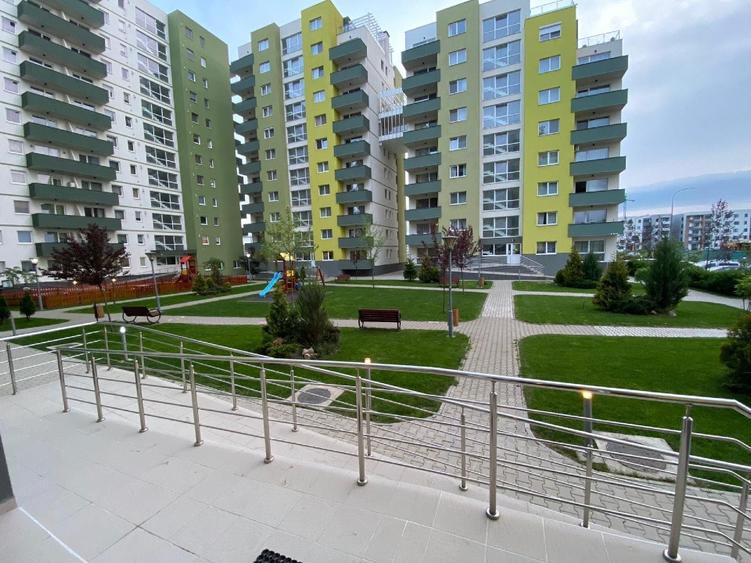 2 camere zona Coresi Proprietar  - 13