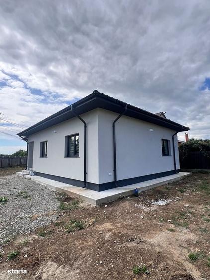 Casă cu 4 camere în Central
