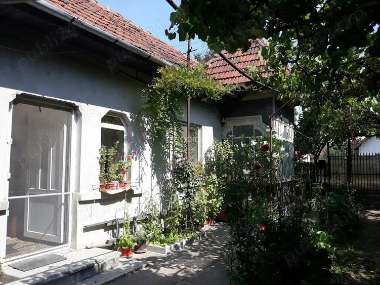 Casa de vanzare DOICE?TI Casa de vanzare DOICE?TI