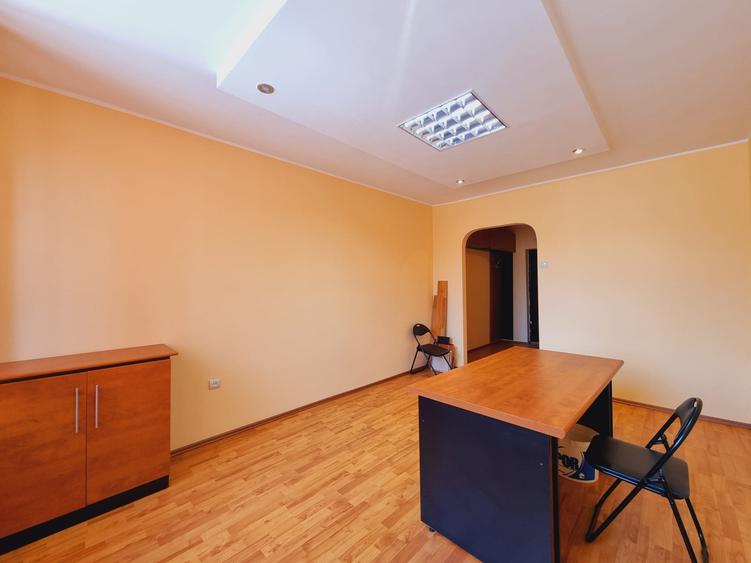 Garsoniera Tiglina 1 A-uri etaj 3 curata libera - 1