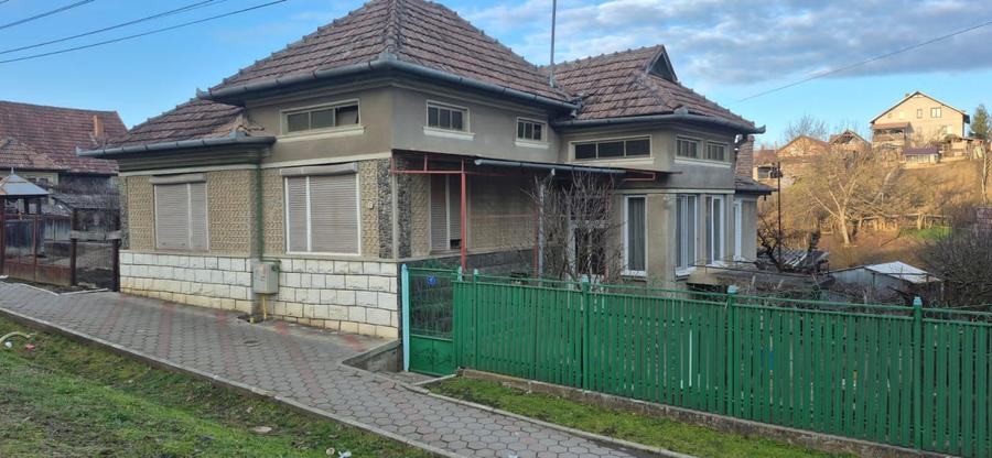Casa de vanzare Sarmasu- Mures 58.000 E - 1