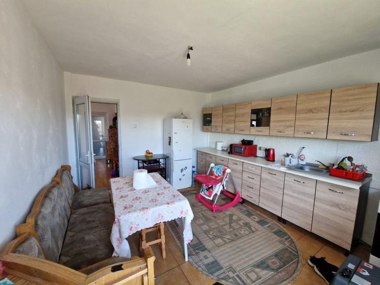 Mihailesti, vanzare vila P+M, 258mp, teren 912mp. - 8