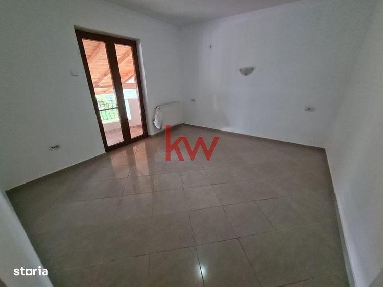Etaj de vila, spatiu comercial sau de birouri, pentru cabinete, magazi - 2