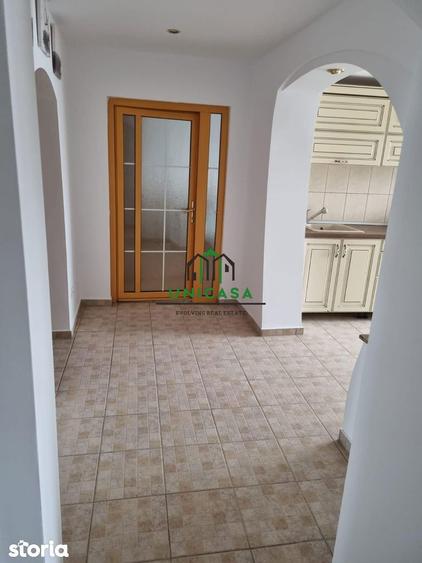 Apartament 4 camere/Zona Centrala/Splaiul Independentei / etaj3/4 - 8