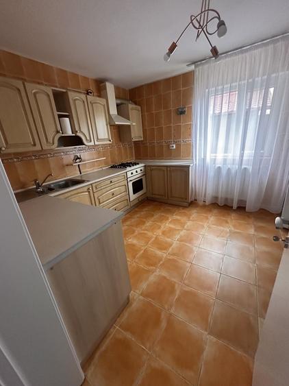 ~ Proprietar ~ inchiriez casa - 3