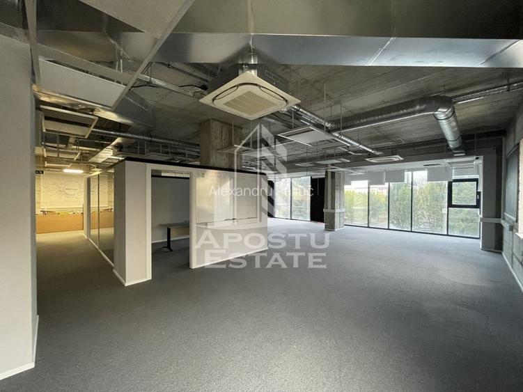 Spatiu de birouri , 250 mp, Zona Soarelui