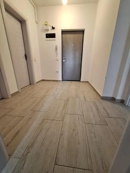 Apartament decomandat 2 cam cu gardina si parcare stb la bloc central - 8