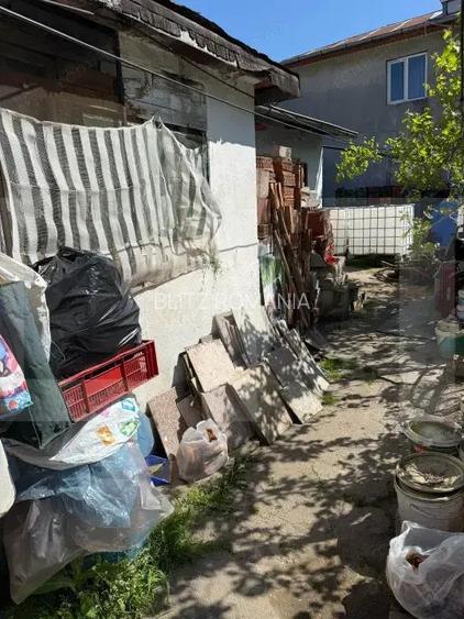 Casa individuala batraneasca demolabila+teren,zona Pallady