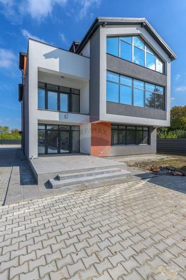 DE INCHIRIAT Spațiu comercial de 480mp Central BUFTEA - 13