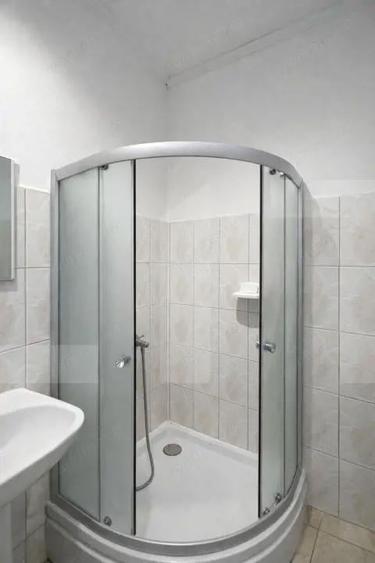 Garsoniera de vanzare, 35 mp, zona UTA - 6