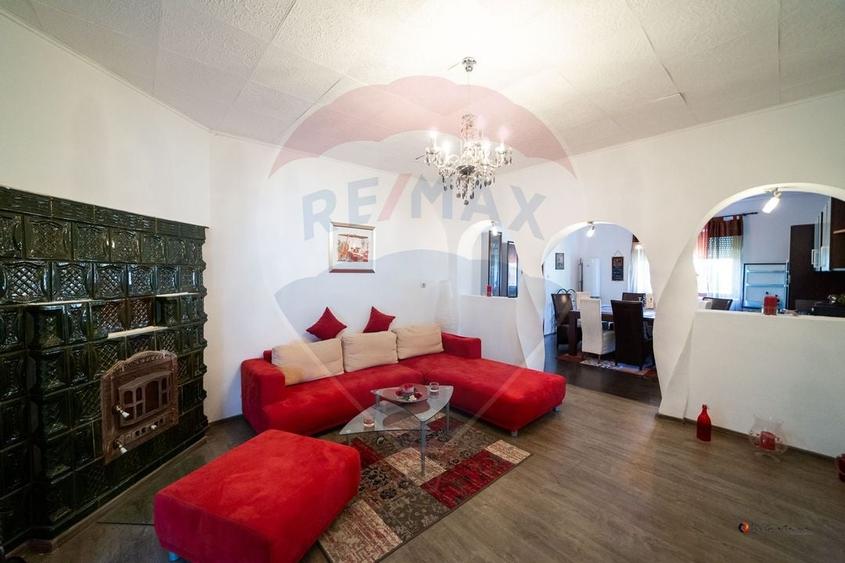 Casa cu 3 apartamente, piscina si 1000 mp teren, vanzare/schimb Turnu - 4