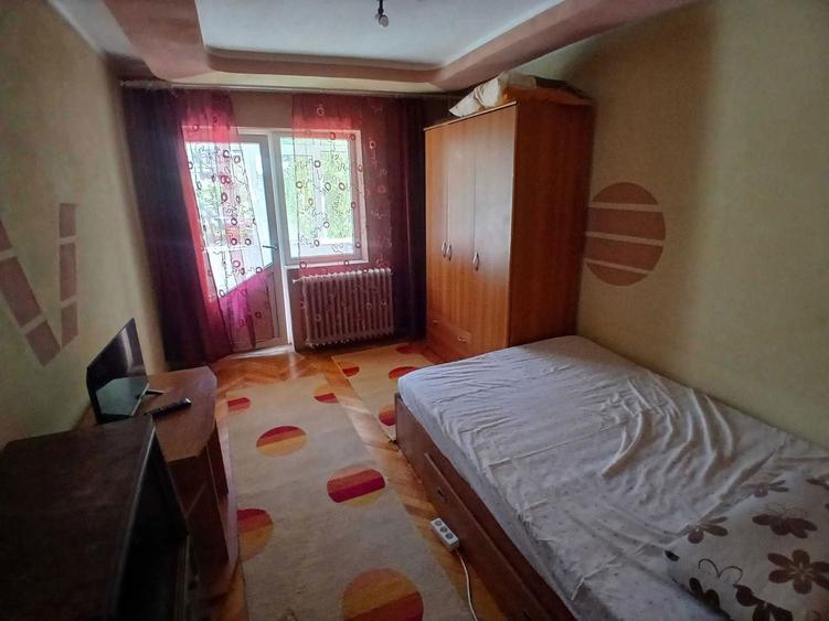Inchiriez apartament 2 camere Trivale Pitesti - 3