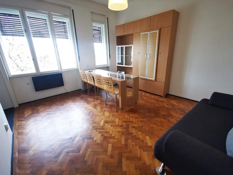 Apartament cu 1 camera – Piata 700 - 5