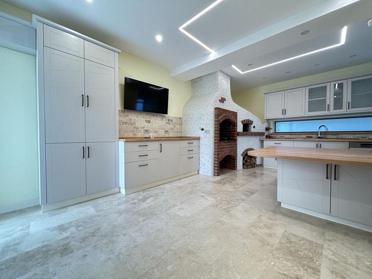 Vila Premium Smart & Green S+P+1E+M 587 mp – Faleza Nord - 1