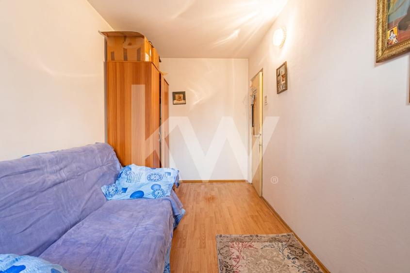 Apartament cu 3 camere decomandat - 12