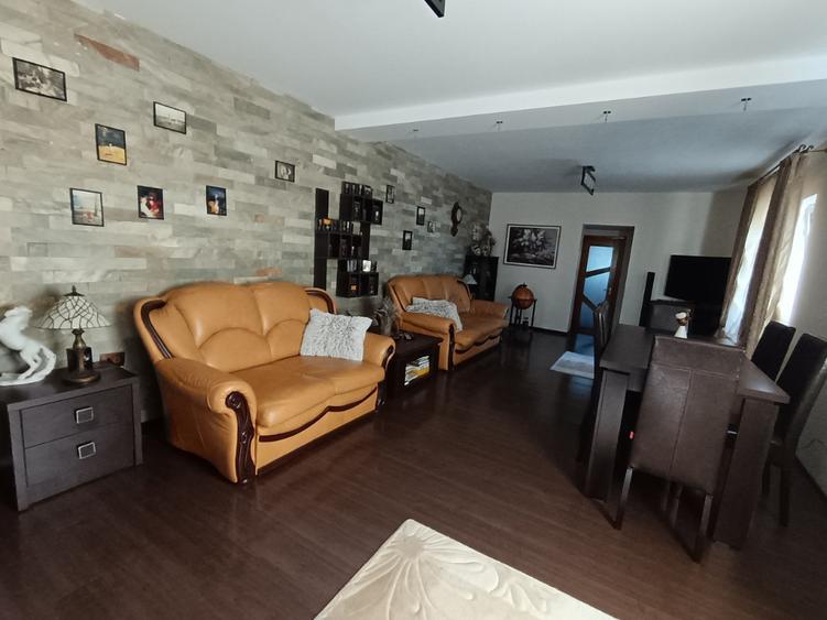 Casa/Vila de Vanzare ULTRACENTRAL - 2