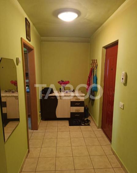 Garsoniera cat un apartament! 51 mp utili balcon 6 mp etaj 3 - 5