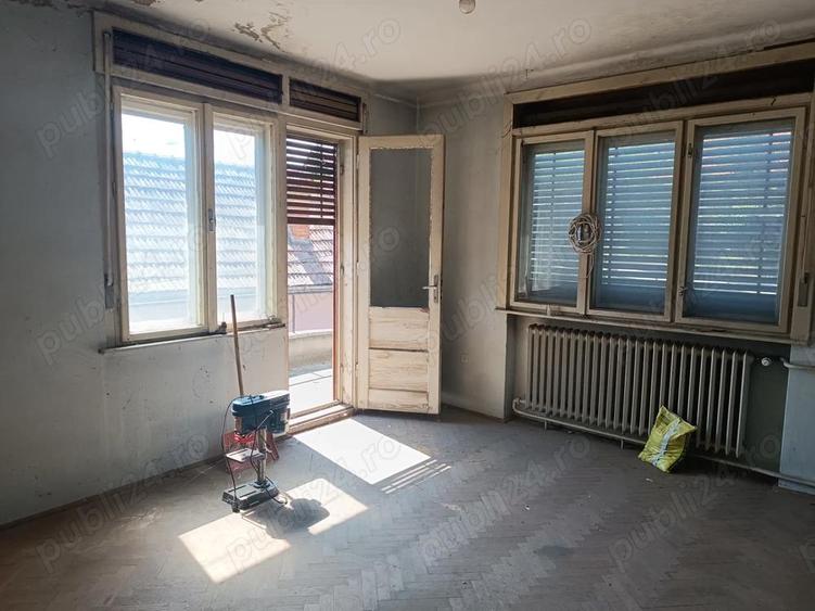 Vand casa in Medias, strada Avram Iancu - 1