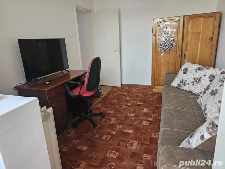 Proprietar, ofer spre inchiriere Apartament cu 3 camere - 5