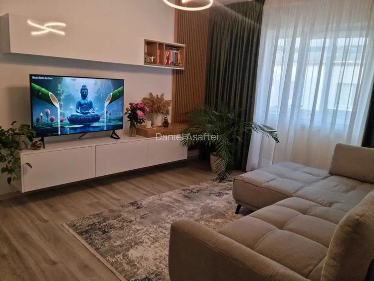 Zimbru- Apartament 2 camere renovat si mobilat Zimbru- Apartament 2 camere renovat si mobilat