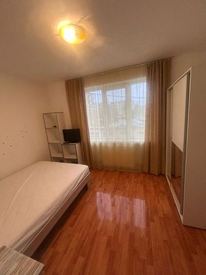 Inchiriez apartament cu 2 camere, utilat si mobilat complet. - 4
