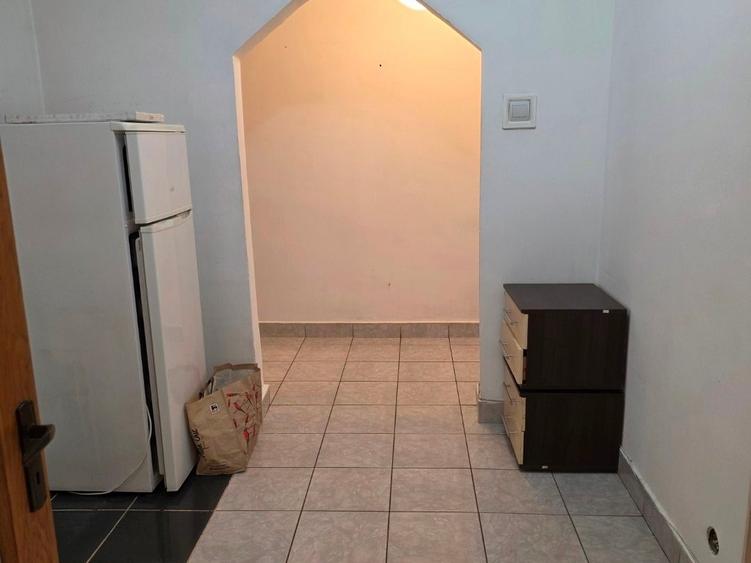 Jean Steriadi, 5 minute metrou 1 Decembrie 1918, bloc reabilitat, - 9