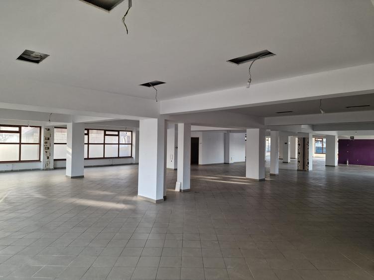 De Vanzare sau inchiriere Spatiu comercial Burdujeni - 6