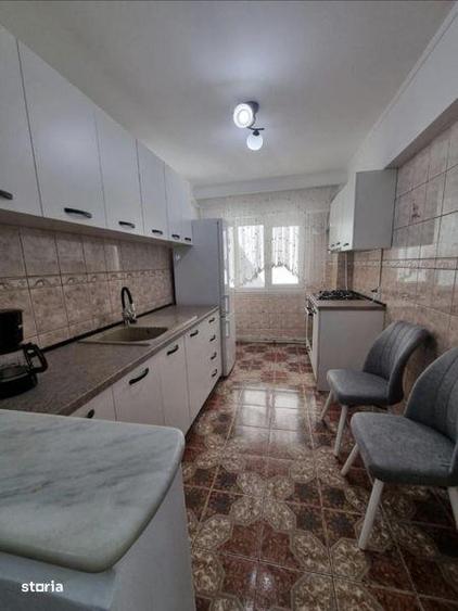 Apartament 3 camere vis-a-vis de Catedrala - 4