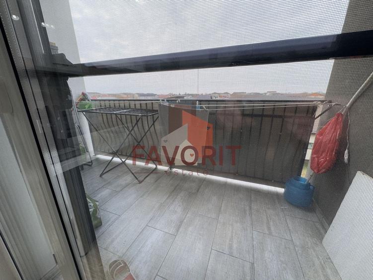 Etaj intermediar. Mobilat si utilat. Loc de parcare - 10