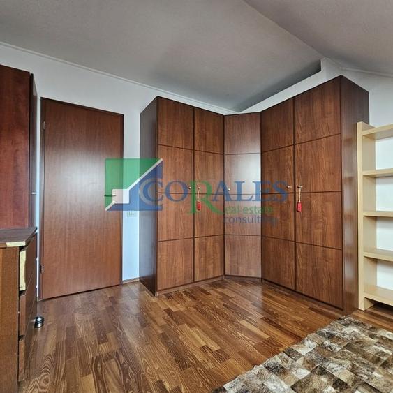 Pozitionat excelent in apropiere de Hotel Mercure. - 11