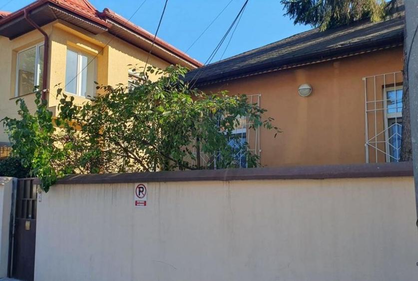 Casa la curte in zona Floreasca - 6