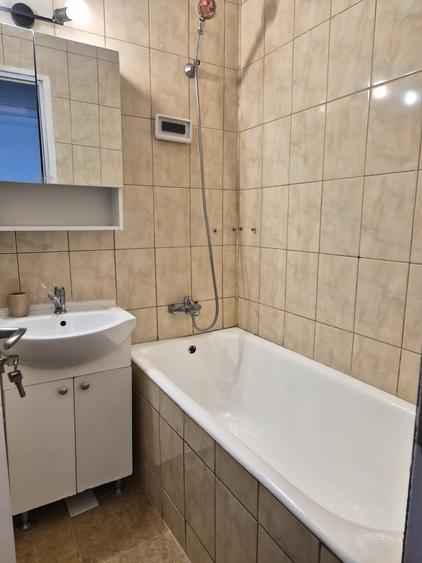 Berceni , Emil Racovita - 10