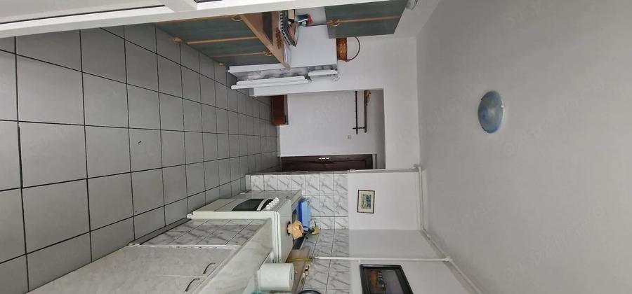 Republicii, 2 camere, 67000 euro neg - 15