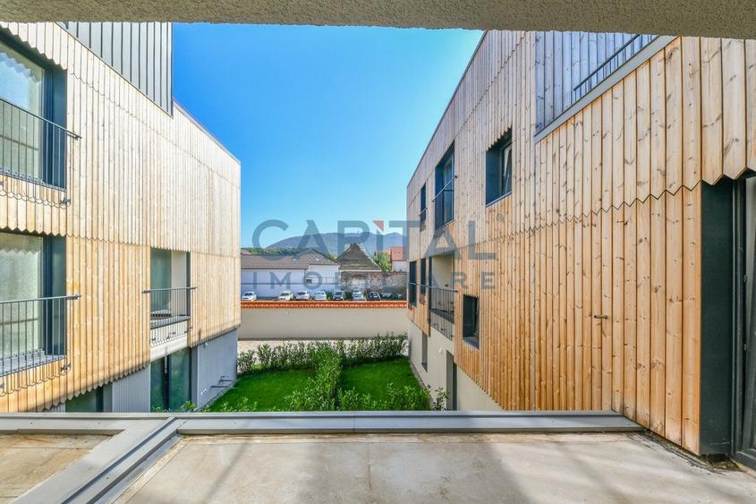 (B05) Apartament 4 camere, cu terasa si balcon - 2