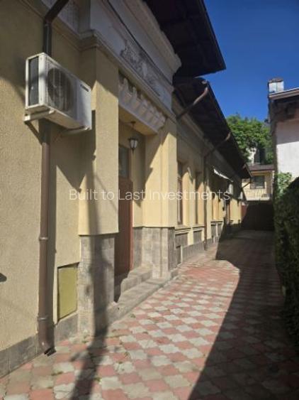 Casă interbelică renovată – Spațiu ideal pentru birouri –Unirii Parcul Carol Casă interbelică renovată – Spațiu ideal pentru birouri –Unirii Parcul Carol