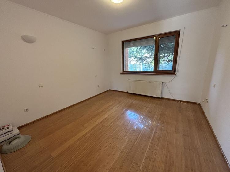 Vila de vanzare Snagov 100m de padure - 9