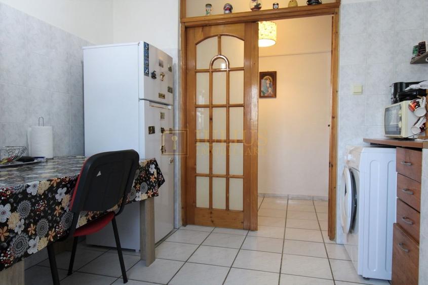 3 camere, clima, bloc anvelopat, Str. Cosminului - Girocului. - 20