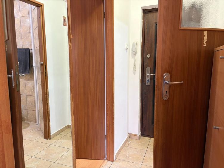 Apartament cu doua camere, Aparatorii Patriei, 65.000€ - 9