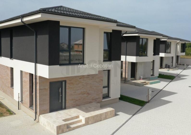 Casa cu 5 camere tip duplex Casa cu 5 camere tip duplex
