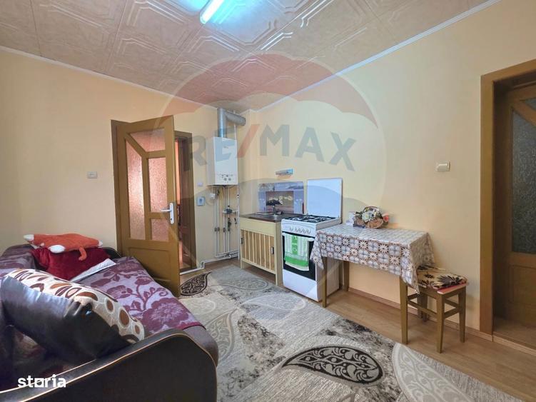 Casa pe strada Prefect Vasile Molovan- Tarnaveni - 6