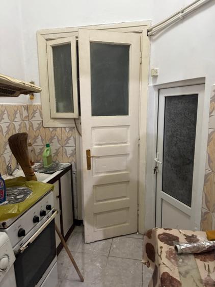 Vând apartament cu 2 camere str Mircea - 6