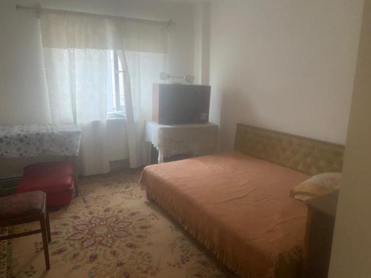 Apartament 2 camere zona centrala - 1